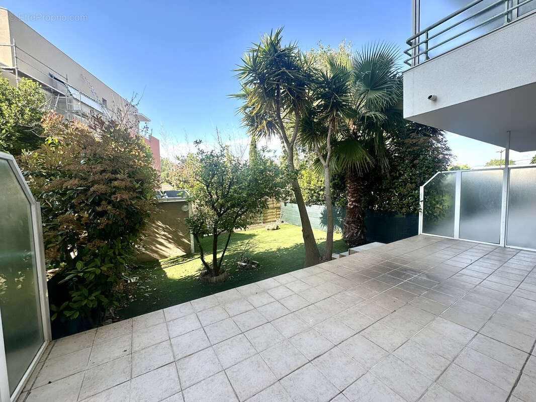 Appartement à FREJUS