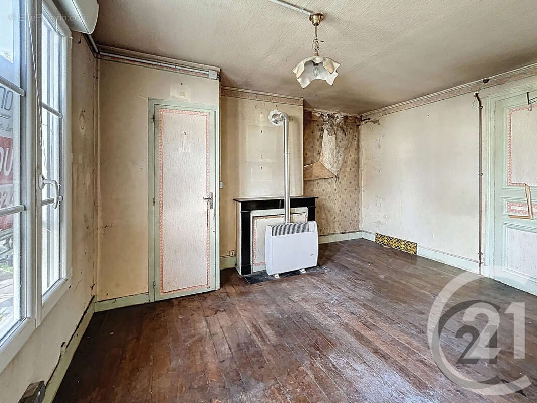 Appartement à SAINTE-SAVINE