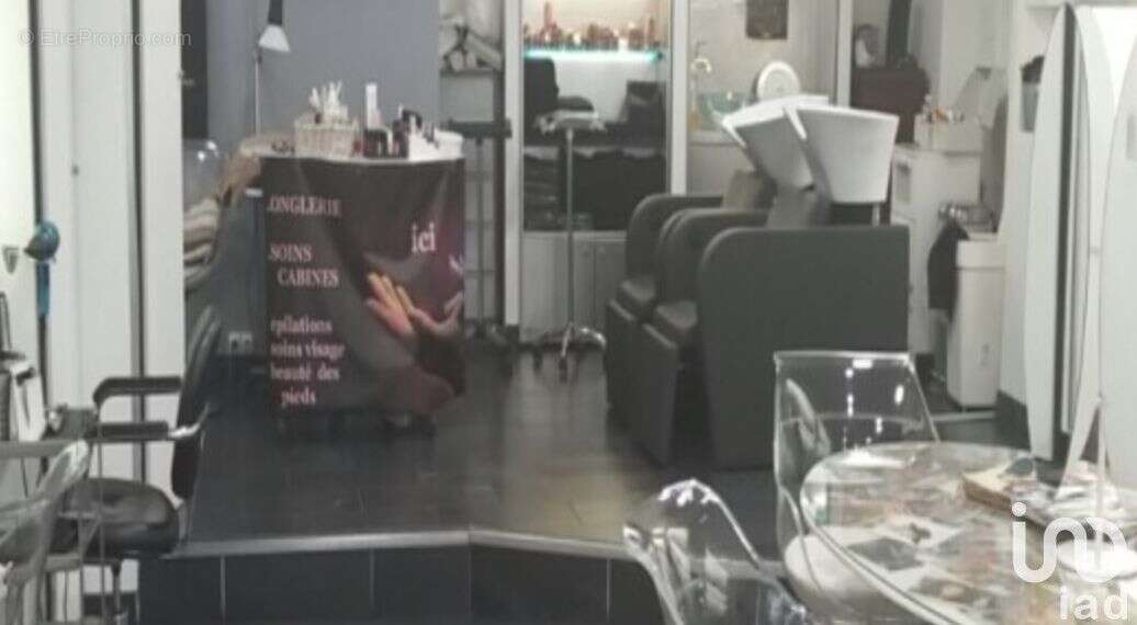 Photo 3 - Commerce à MARSEILLE-6E