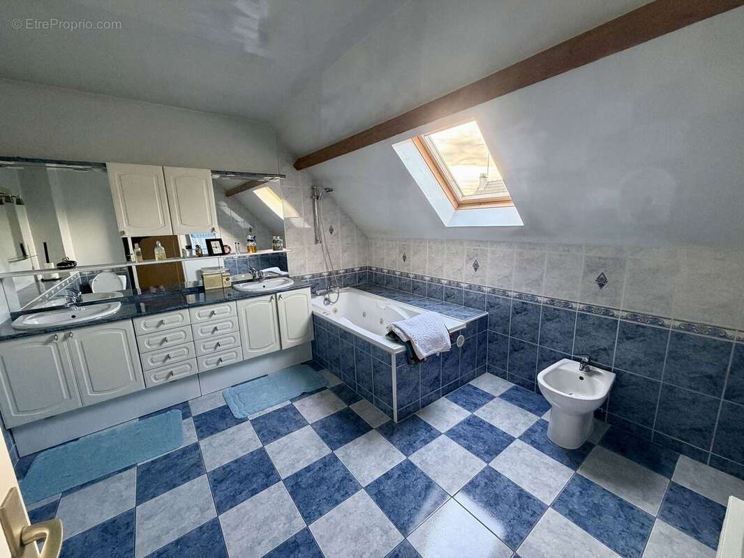 Maison à SAINT-PRIX