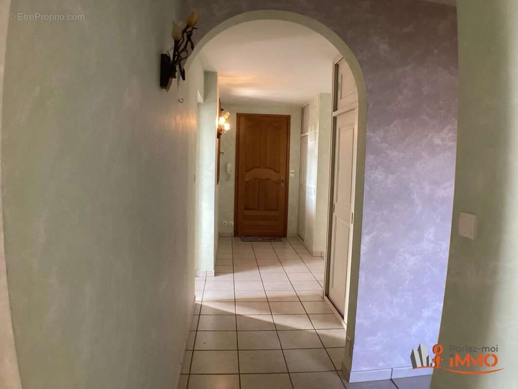 Maison à LA TOURETTE