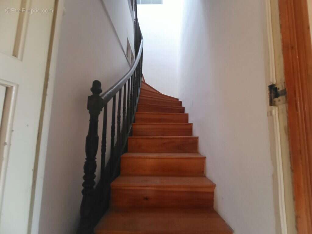 Maison à LACABAREDE