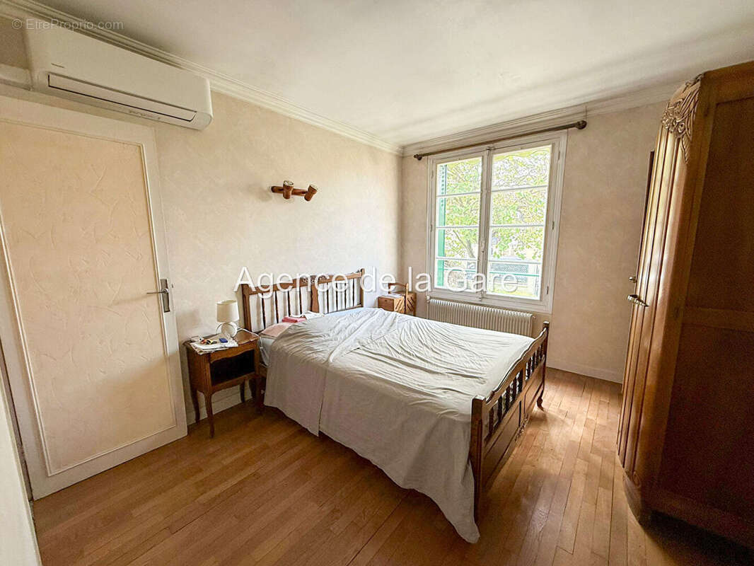 Maison à SARTROUVILLE