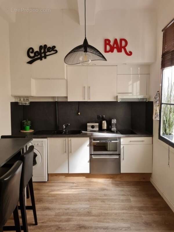 Appartement à MARSEILLE-2E