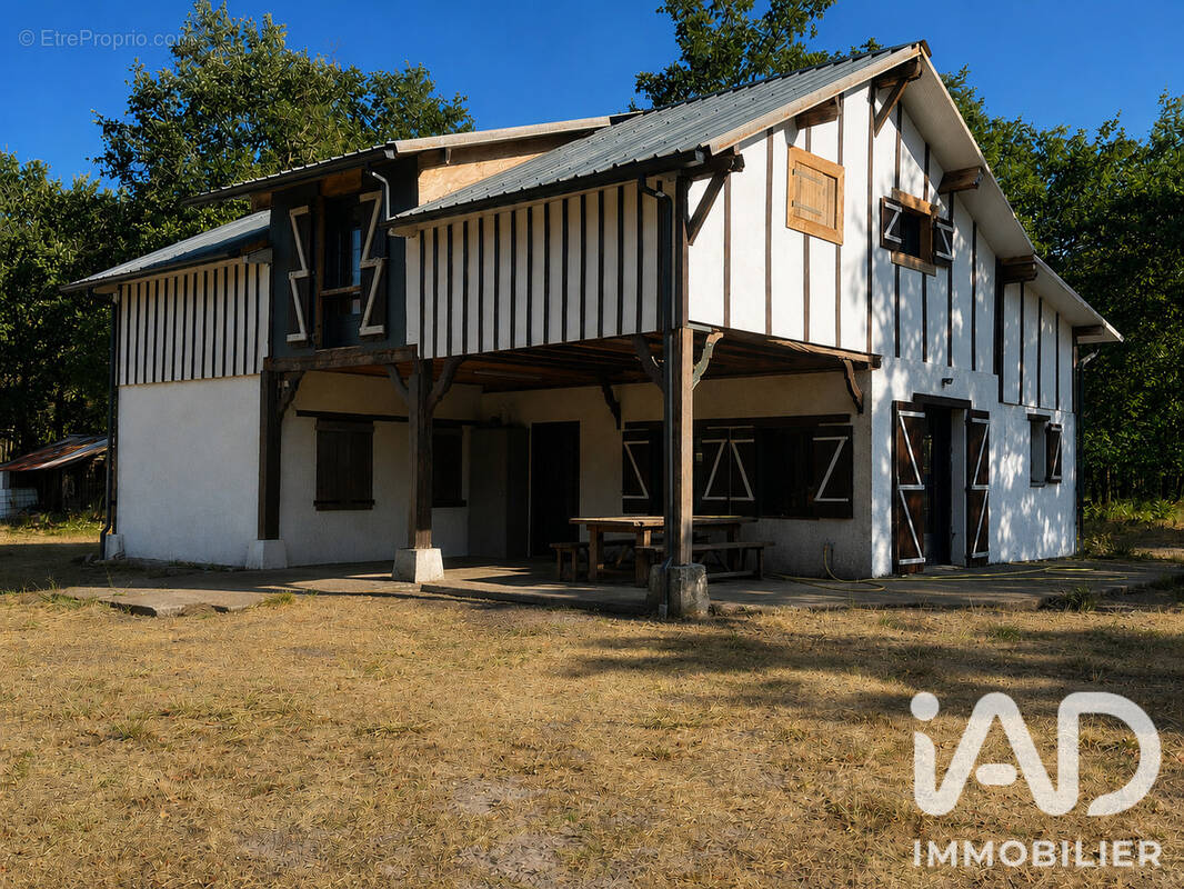 Photo 1 - Maison à RION-DES-LANDES
