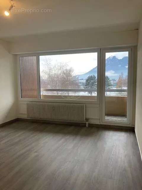 Appartement à CLUSES