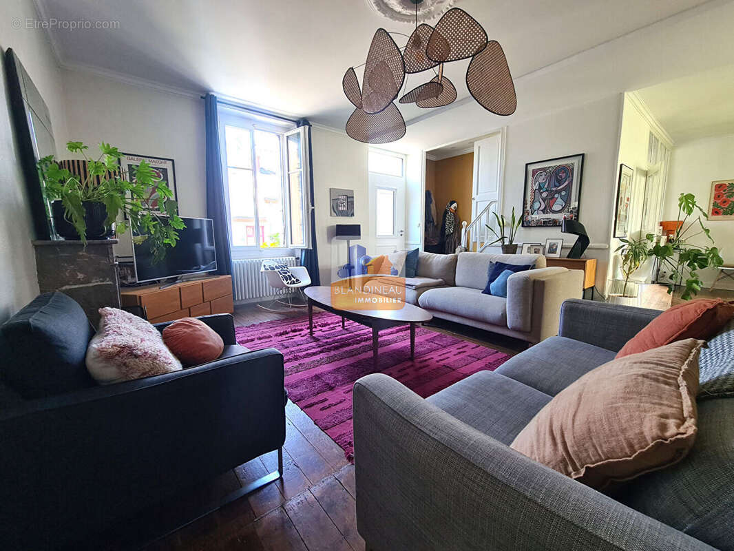 Maison à LA MONTAGNE