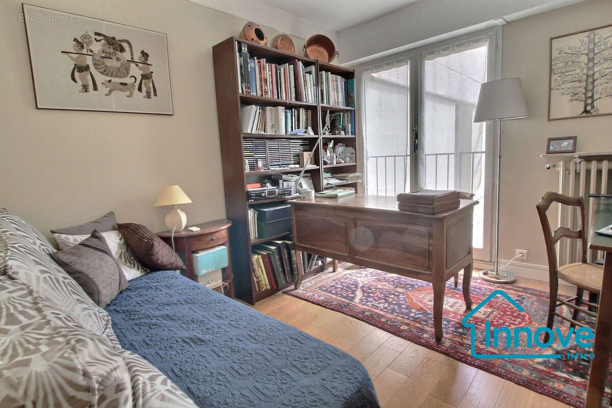 Appartement à VERSAILLES