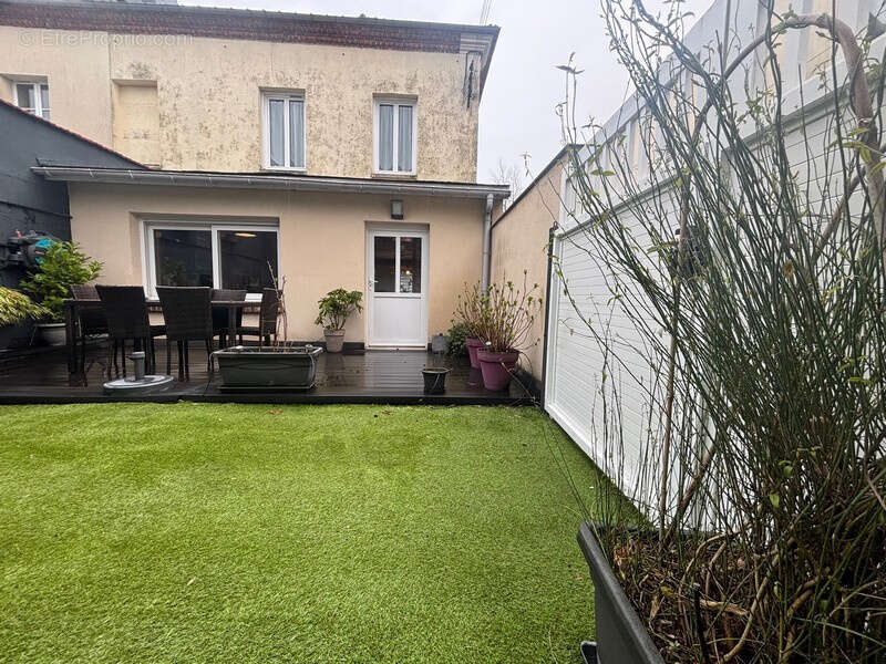 Maison à CANTELEU
