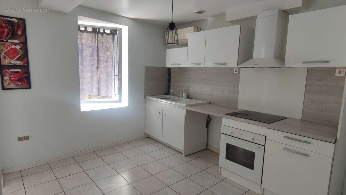 Maison  de 4 pièces au calme - photo 3