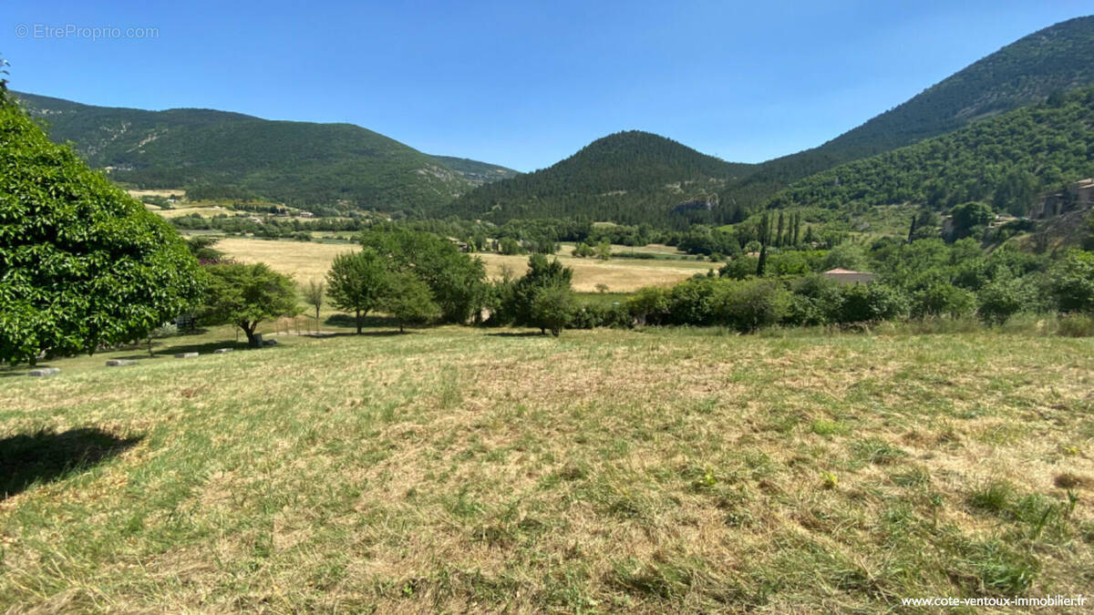 Terrain à REILHANETTE