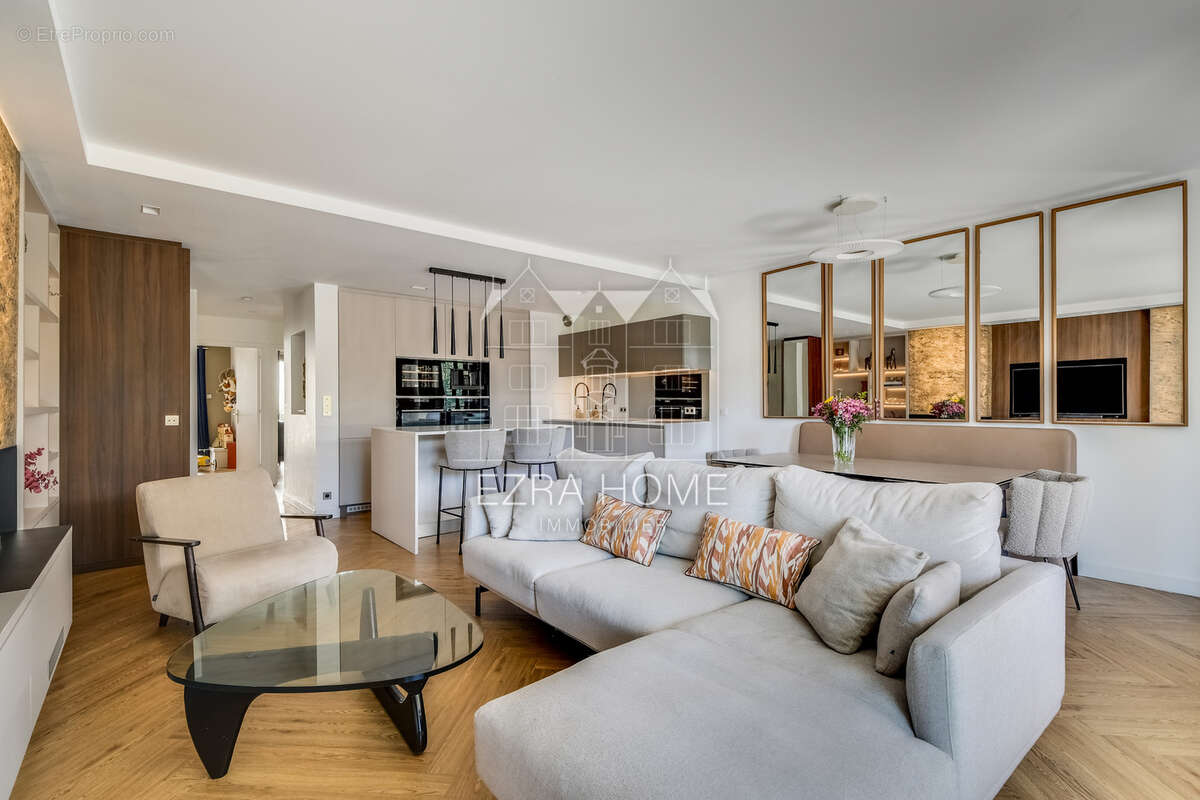 Appartement à LEVALLOIS-PERRET