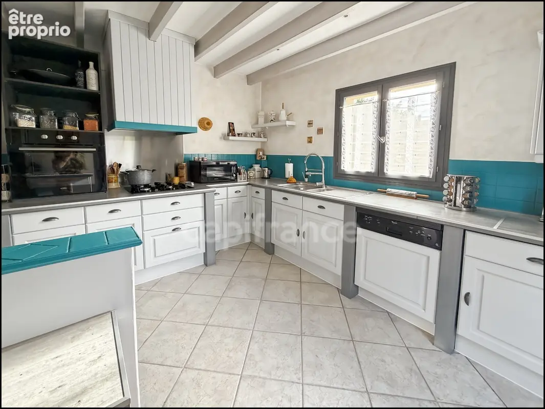 Maison à vendre 6 pièces CHAUFOUR LES BONNIERES (78) - photo 4