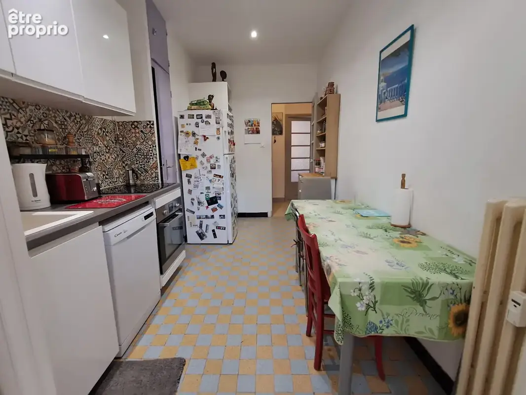 Appartement T4 de 78m2 Li carrez plus très belle errasse de 38m2 à vendre Secteur Camas Marseille 13005 - photo 12