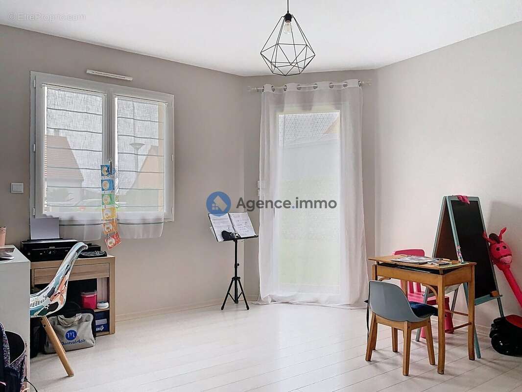 Maison à VOUVRAY-SUR-LOIR