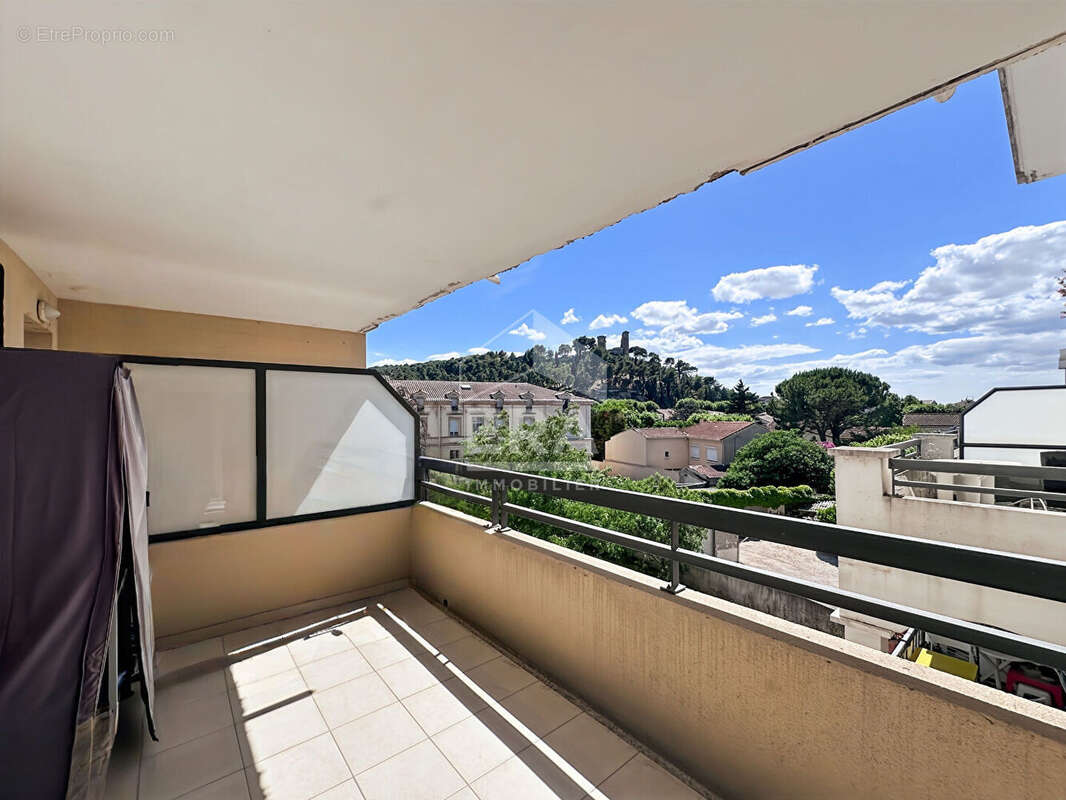 Appartement à CHATEAURENARD