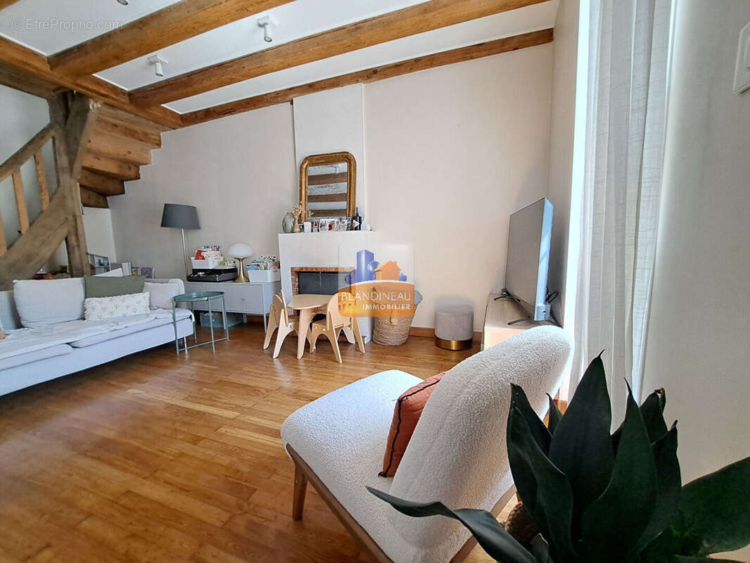 Maison à ROUANS