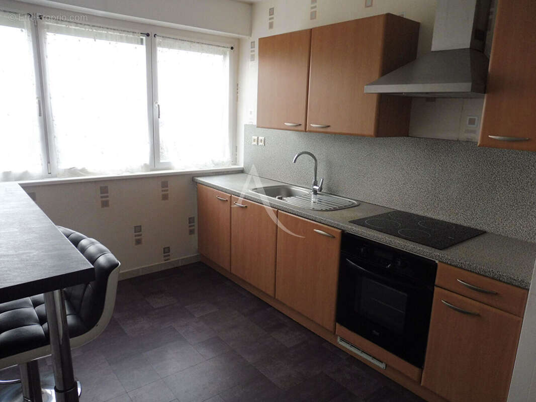 Appartement à LA CHAUSSEE-SAINT-VICTOR