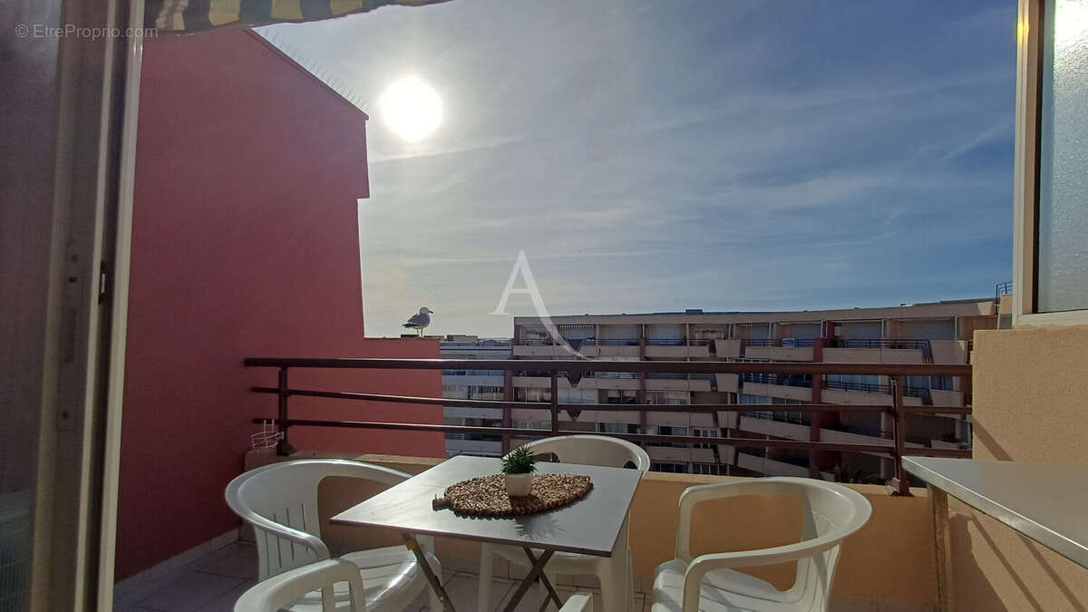 Appartement Sète 2 pièces , terrasse et cellier - photo 2