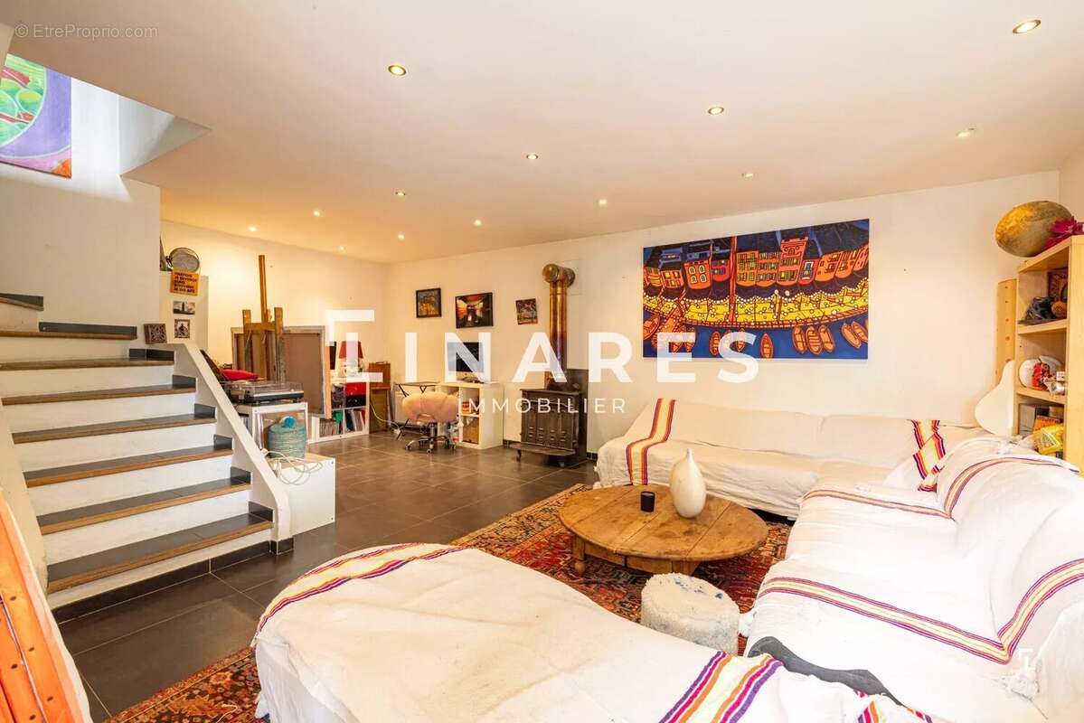 LA CASSIDAINE - Maison T4 de 130 m2  - Piscine - Jardin - 13260 Cassis - photo 5