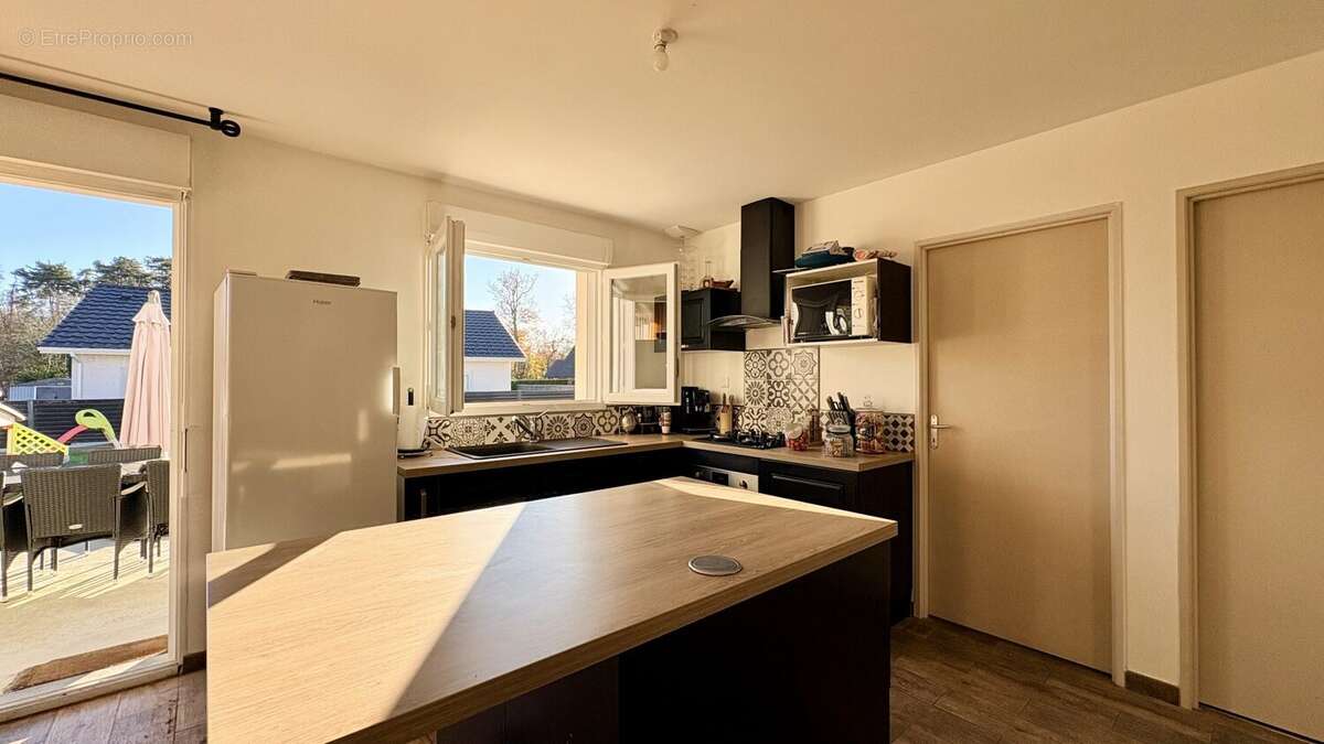 Maison à LES ABRETS