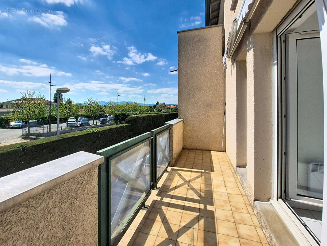 Appartement à MONTAGNY