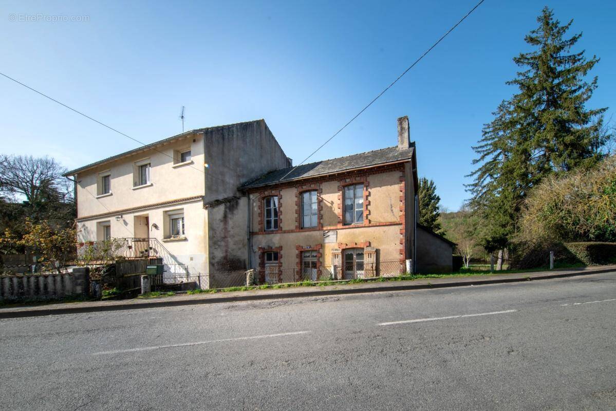 Maison à VIHIERS