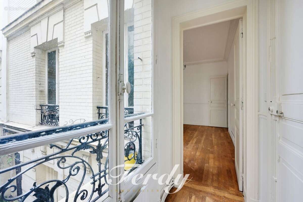 Appartement 66 m² à Paris-13e  - photo 5