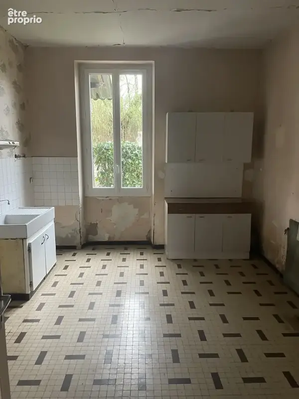 2 maisons mitoyennes avec cour et jardin - photo 8