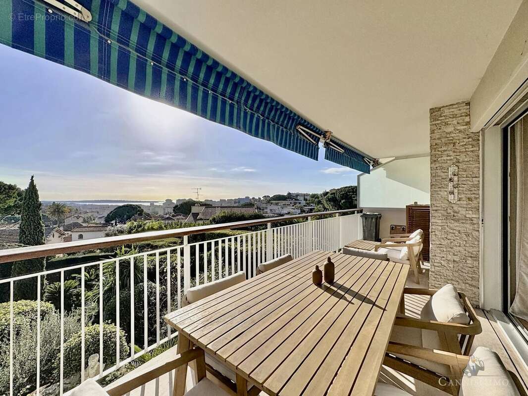 Appartement à CANNES
