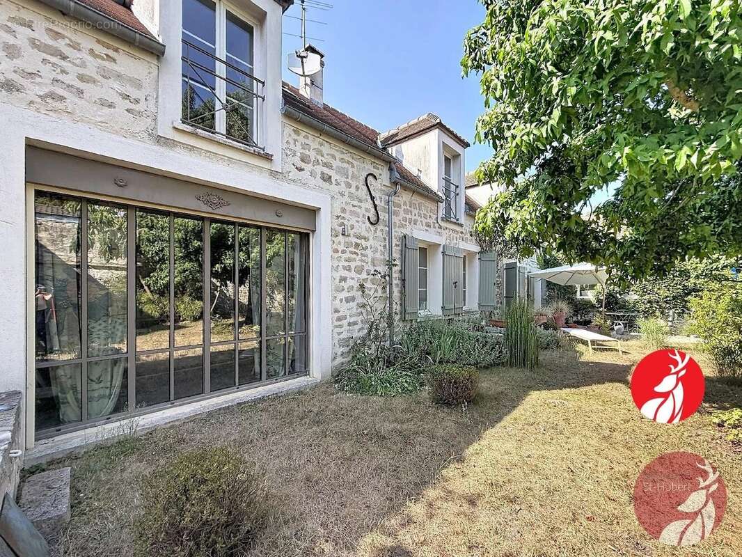 Maison à NOISY-SUR-ECOLE