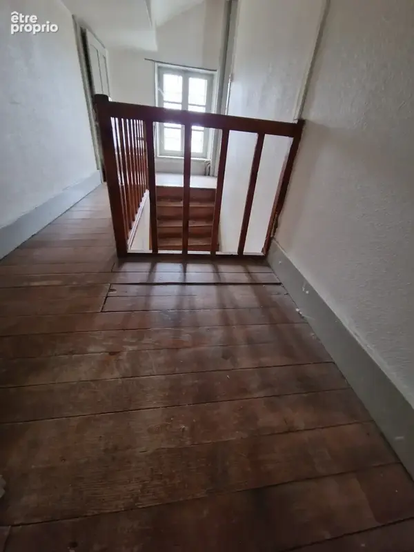 MAISON à vendre VITTEL (88) Possibilité création 2 appartements T2 et T3 sur TERRAIN de 400 m2 - photo 9