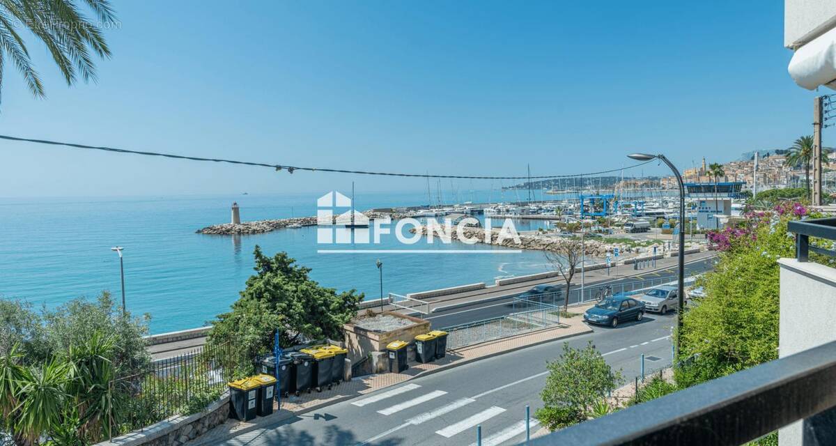 Appartement à MENTON
