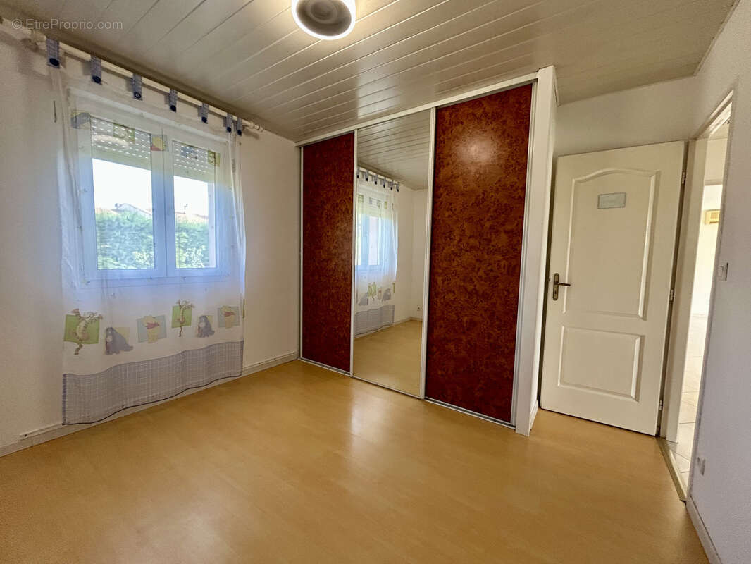 Maison à SAINT-DENIS-DE-PILE