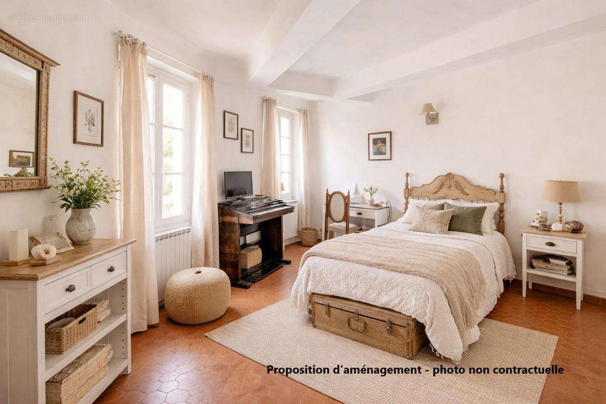 Maison à FLASSANS-SUR-ISSOLE