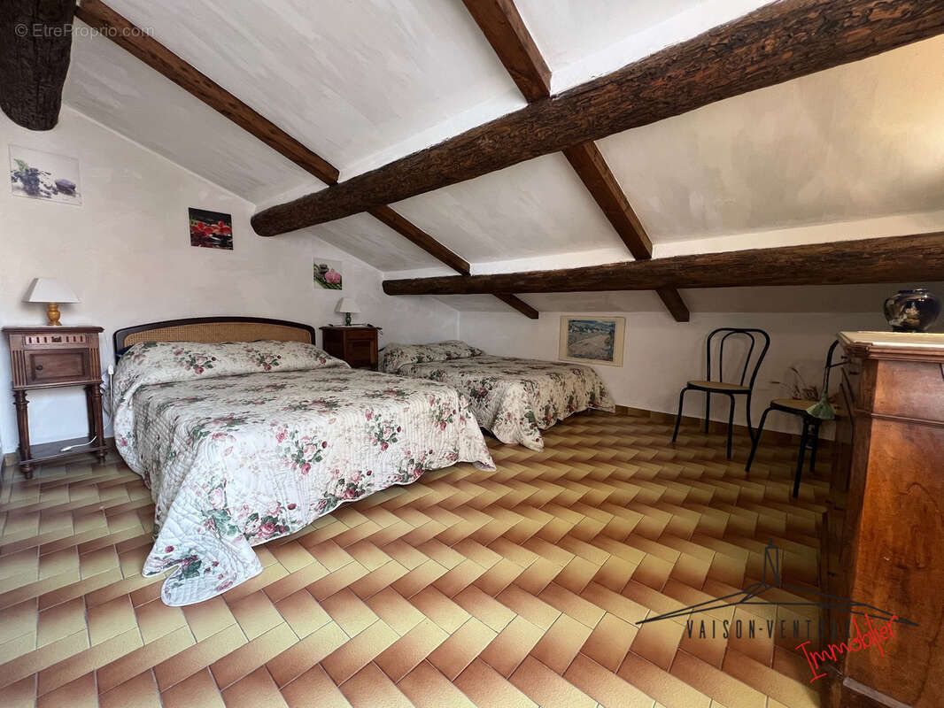 Maison à SAINT-MARCELLIN-LES-VAISON