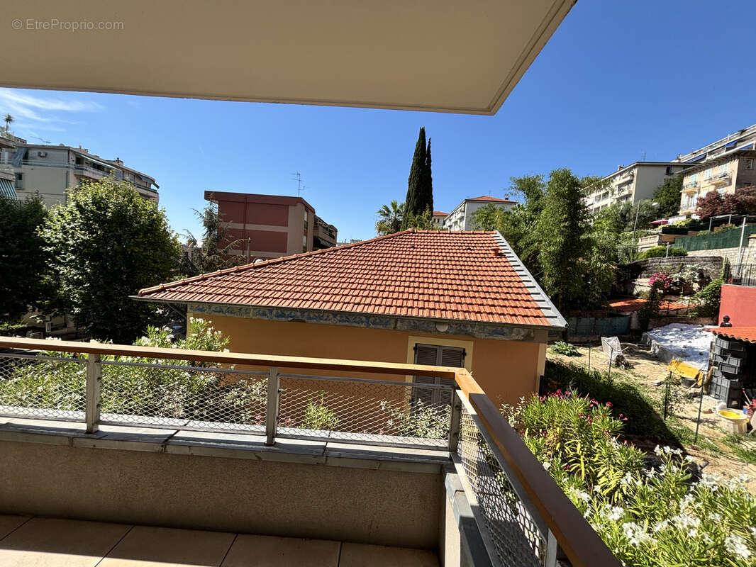 3P au calme, terrasse et parking, rés récente - photo 2