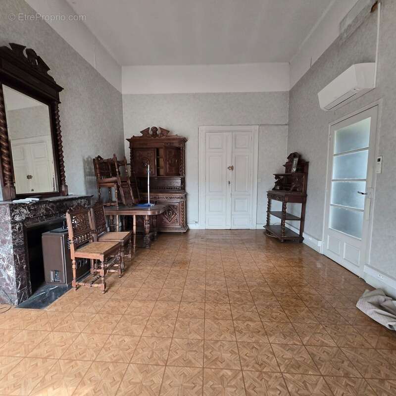 Appartement à LUNEL