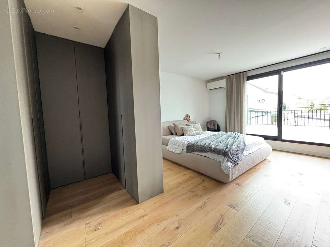 Maison à ORMESSON-SUR-MARNE