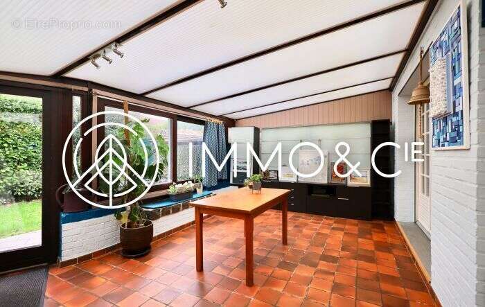 Maison à WAMBRECHIES