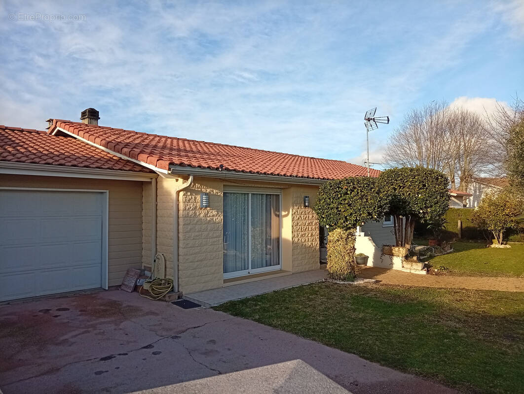 Maison à MARCHEPRIME