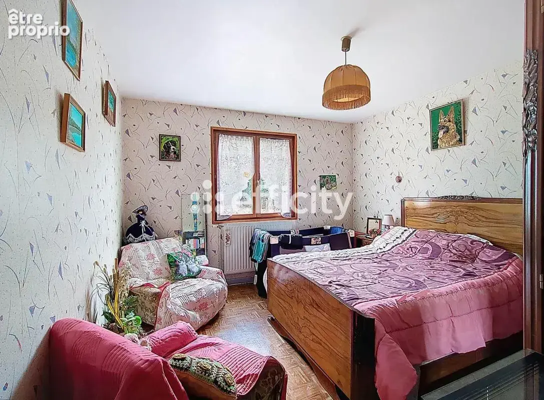 Maison 6 pièces 195 m² à vendre à Saint-Chamond (42400) - photo 9