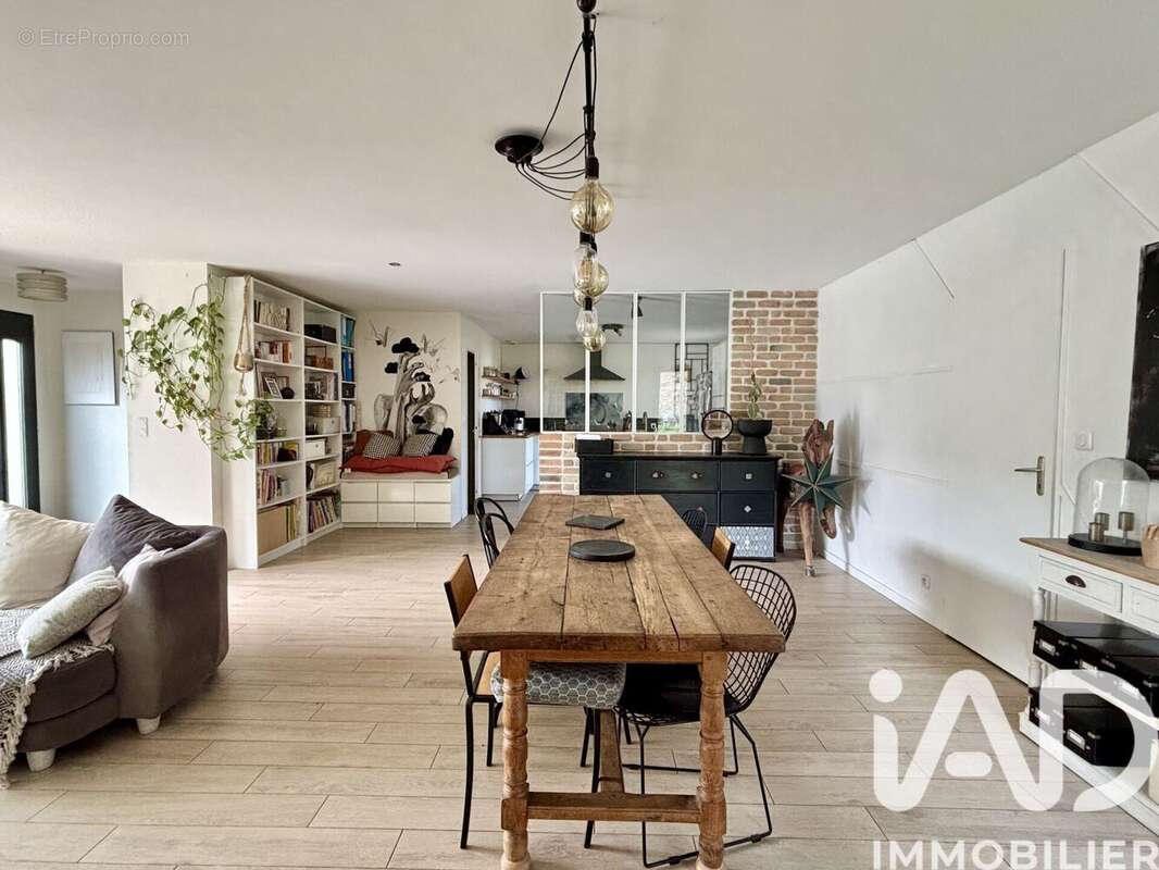 Photo 4 - Maison à MEDIS