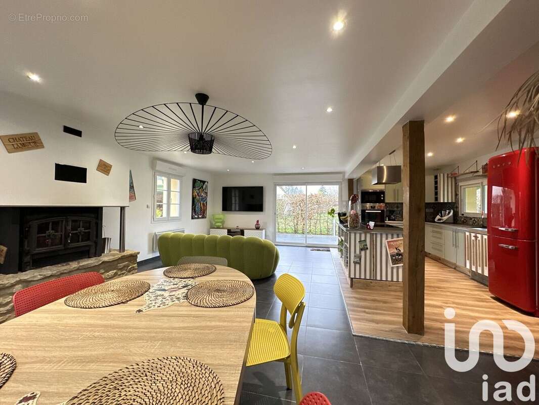 Photo 2 - Maison à FORMERIE