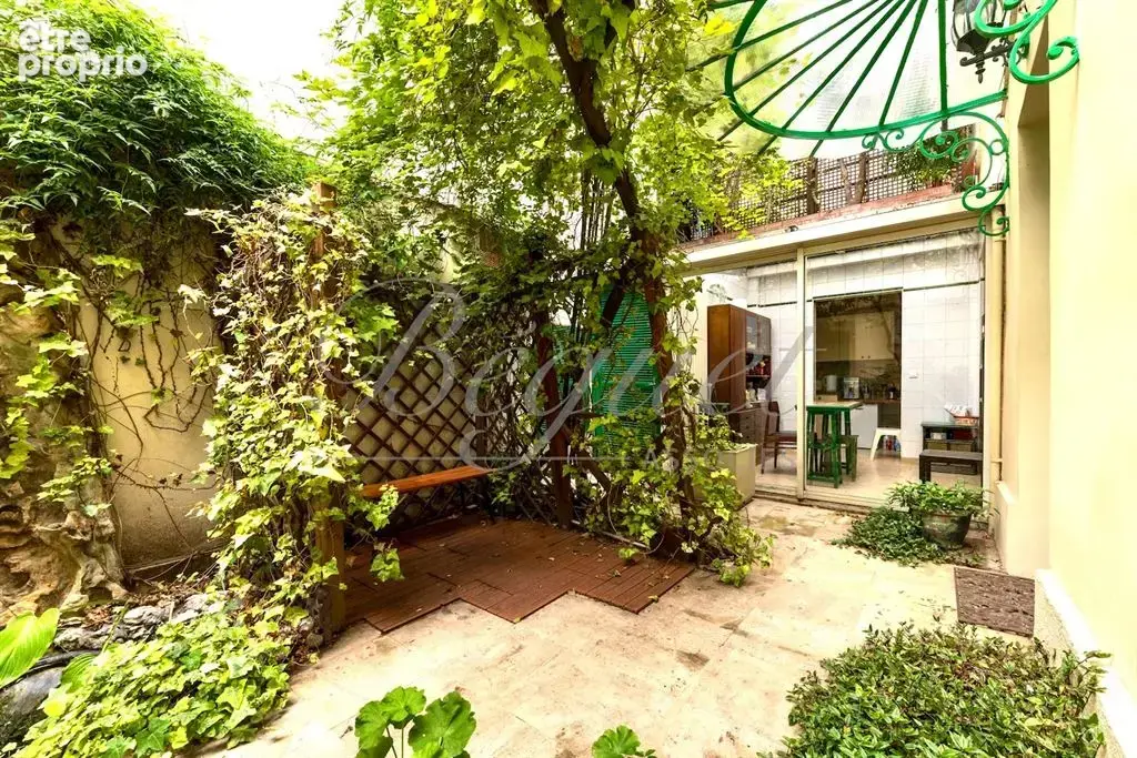 Maison à PARIS-15E