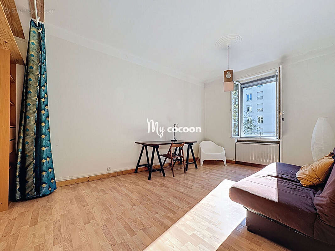 Appartement à LYON-8E