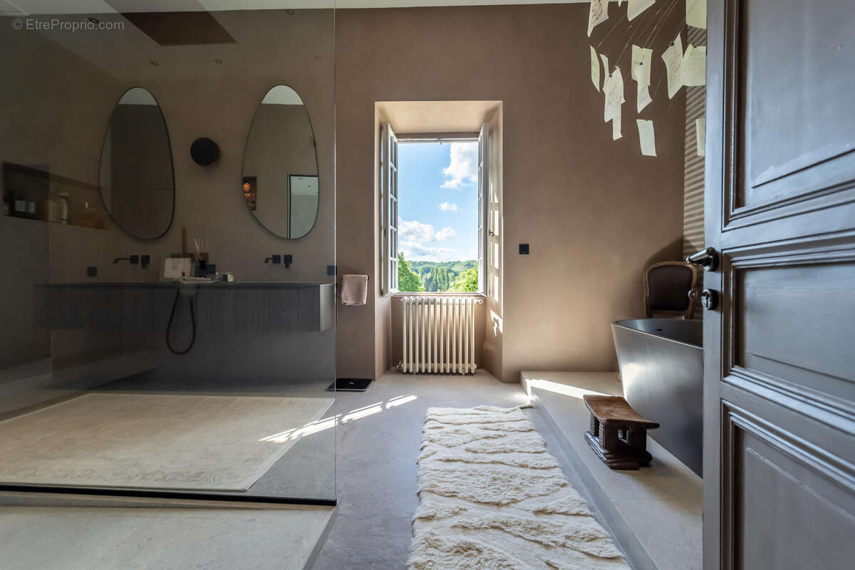Maison à BAGAT-EN-QUERCY