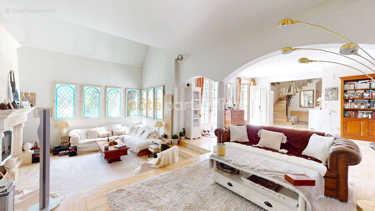 Maison à GIF-SUR-YVETTE