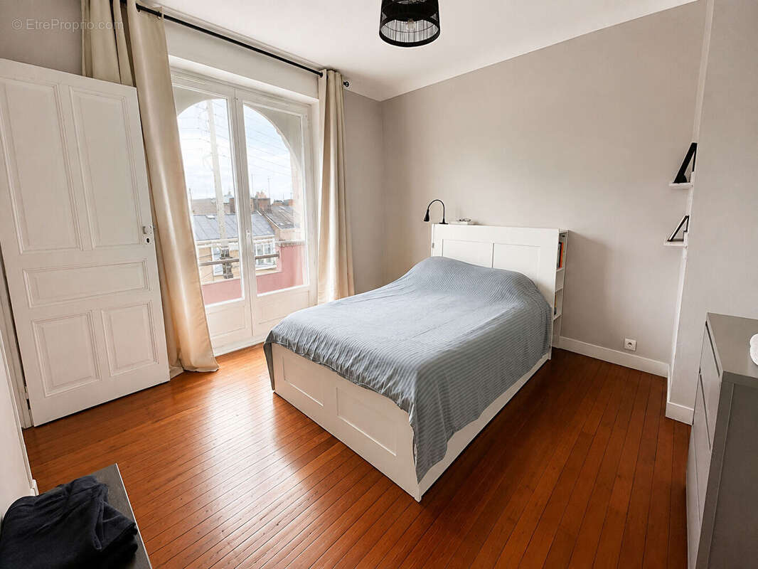 Brest ? Quatre Moulins : Élégante maison des années 30 de 150 m² habitables en parfait état - photo 11