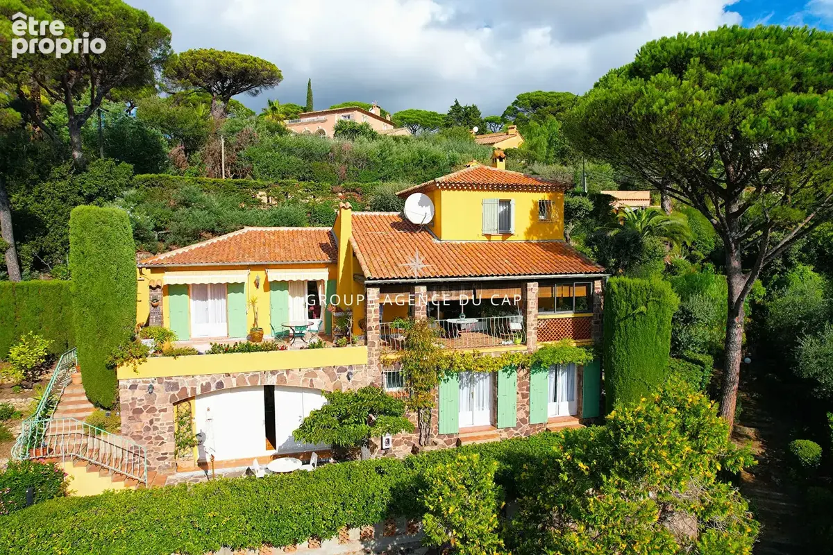 Villa vue mer sur le golfe de saint tropez de 200 m² sur sainte maxime - photo 3